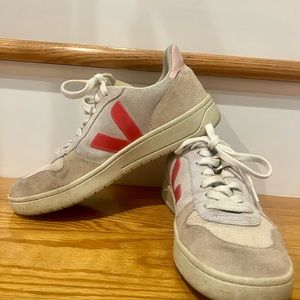 Veja women’s sneakers